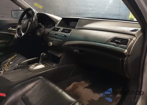 2008 Honda Accord 3.5 Ex-L from USA, damaged, VIN 1HGCS22818A011893